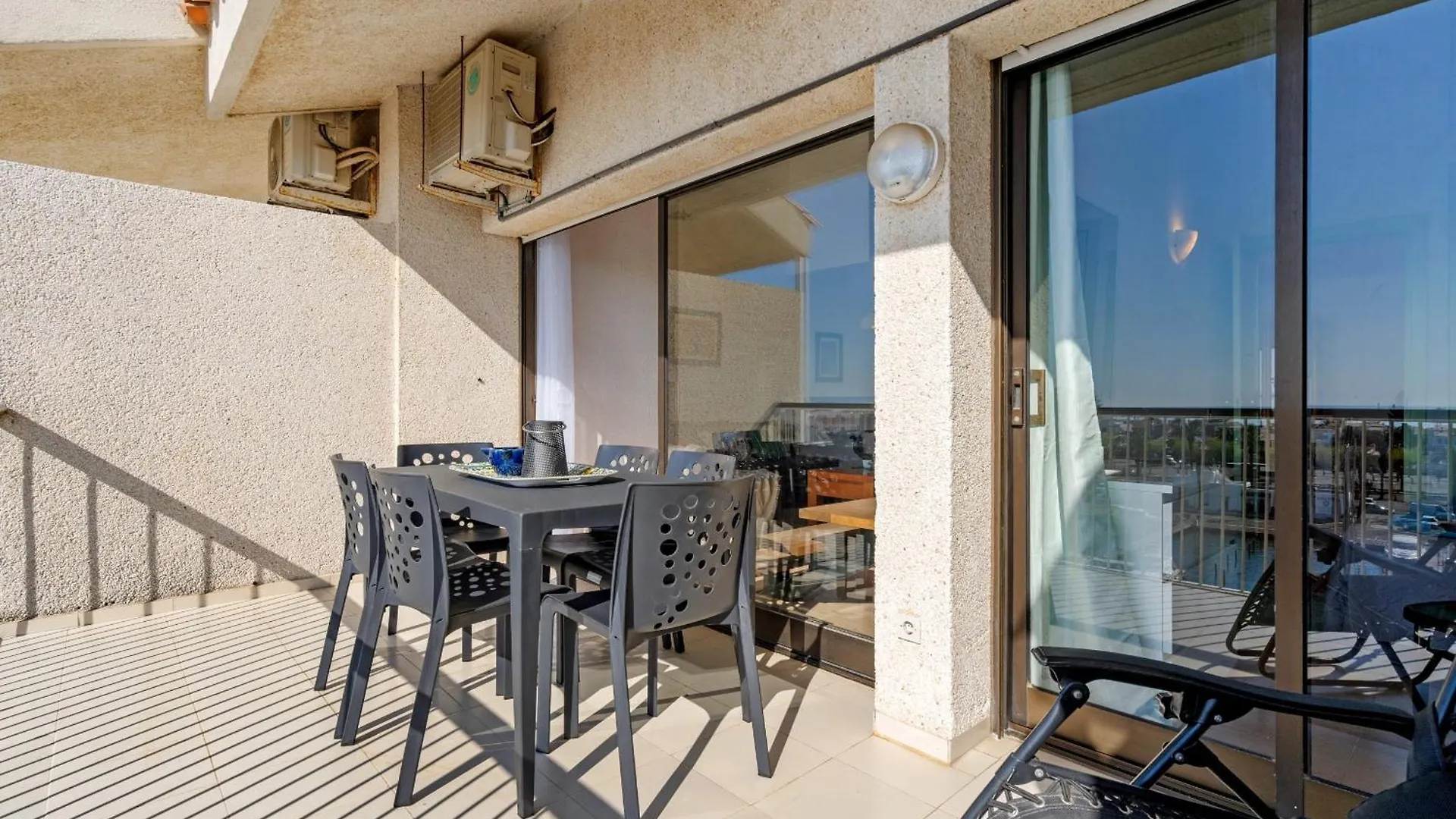 Welcs Apartamento 216 Emp Frente Con Terraza إمبوريابرافا